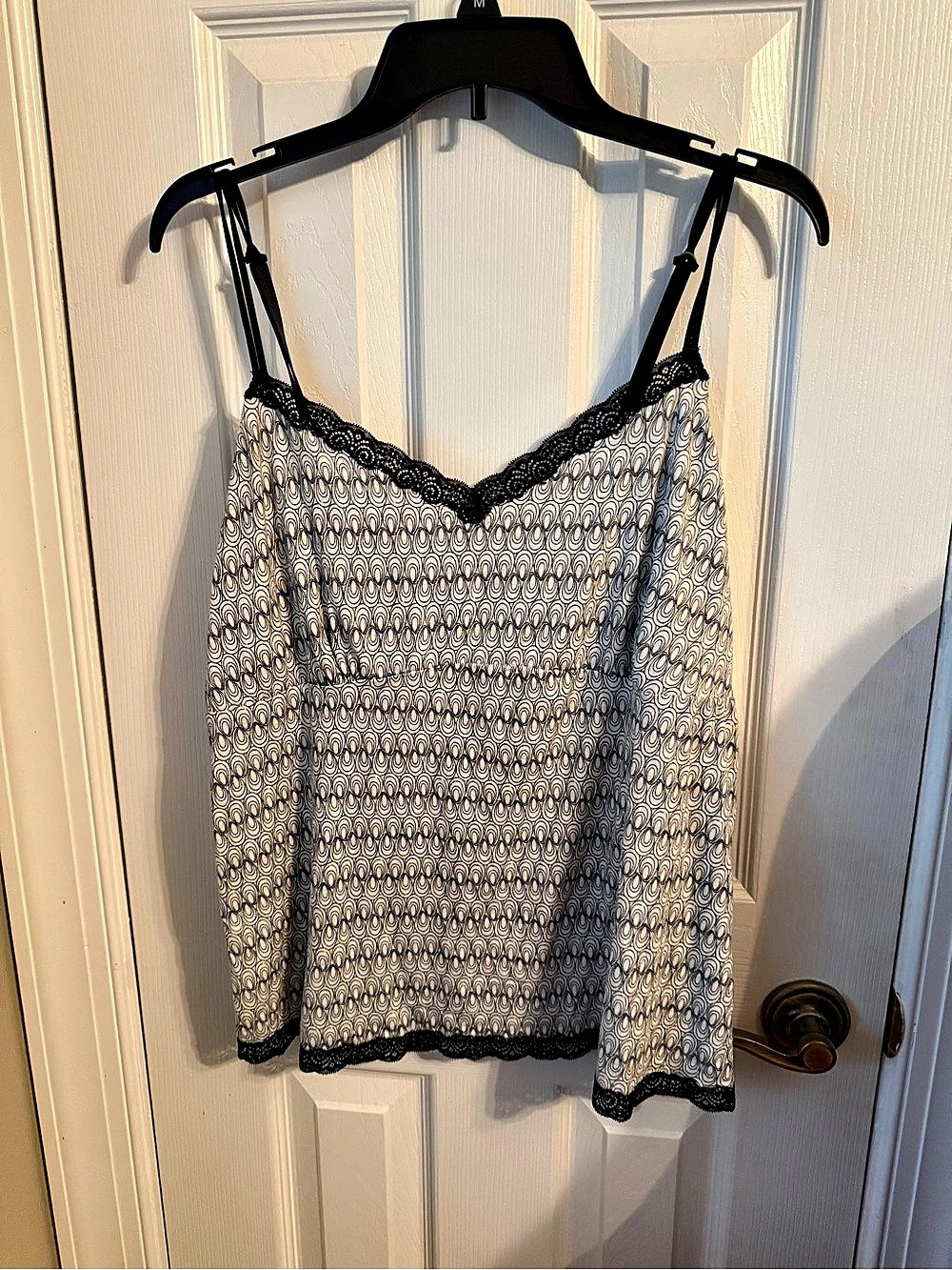 Good Nights Lace Trim Camisole in White & Black Size Large